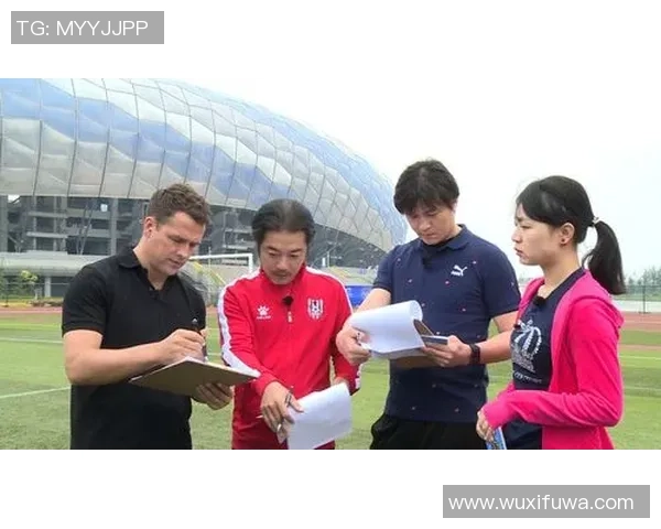 超级球星足球梦从草根到巅峰的传奇之路 超级球星足球梦从草根到巅峰的传奇之路